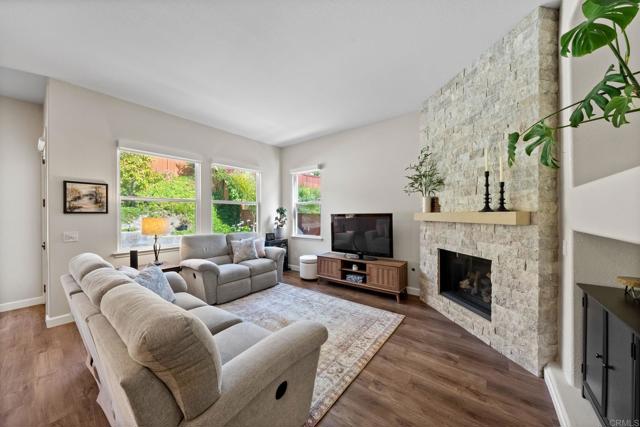 2710 Valleycreek Drive, Chula Vista CA: https://media.crmls.org/mediaz/f90e2557-6e57-499f-9f1b-4eb271131027.jpg