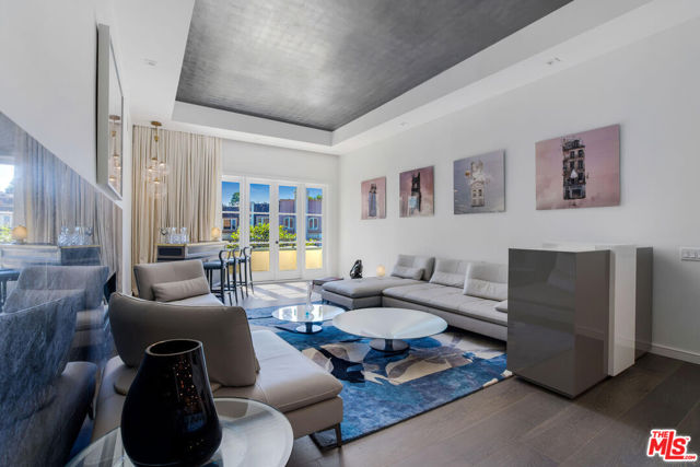 10100 Empyrean Way, Los Angeles CA: https://media.crmls.org/mediaz/f90e8d05-ad43-40fd-94b5-bb7fcd8c4065.jpg