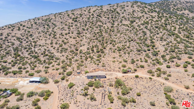 1794 Rebel Road, Acton CA: https://media.crmls.org/mediaz/f90f3a3f-a5eb-48ca-9a5b-02c79c6b1eda.jpg