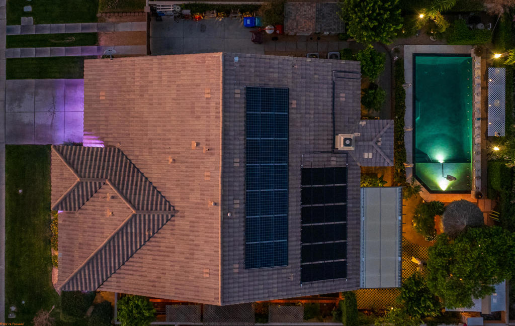 https://media.crmls.org/mediaz/f9110fe8-82b3-4e9d-b422-24cfa6dc884d.jpg?preset=X-Large
