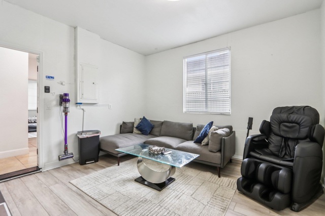 Image 35 of 60 For 1322 Cottage Grove Court