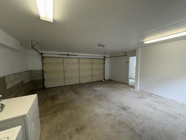 30825 Valley Center Drive, Valley Center CA: https://media.crmls.org/mediaz/f911bd47-9f22-4c78-9e77-0de25fdee4c8.jpg