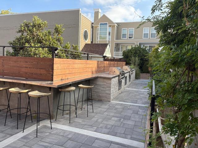 400 N 1st Street, San Jose CA: https://media.crmls.org/mediaz/f91280ca-1670-465d-984b-0348ba09718b.jpg