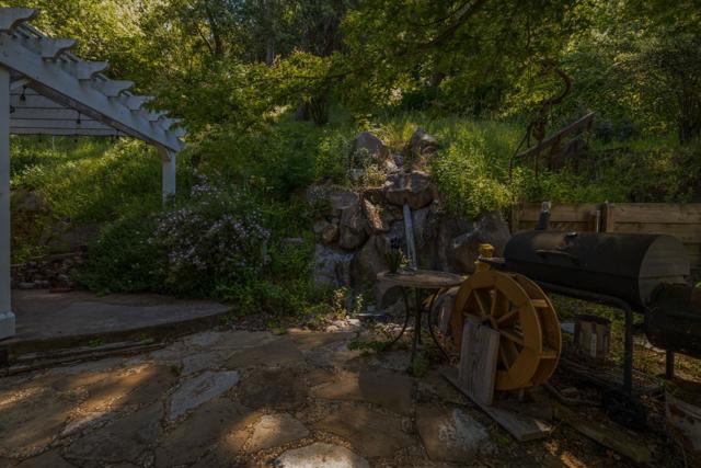 600 Cook Way, Ben Lomond CA: https://media.crmls.org/mediaz/f9134a36-1a9f-42f1-aac7-c6b373f33b20.jpg