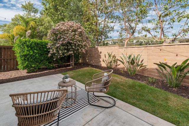 3428 Filoli Circle, Carlsbad CA: https://media.crmls.org/mediaz/f914ed81-e27d-47a0-867d-968f350ebd2d.jpg