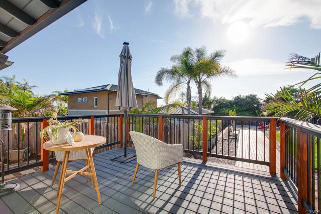Detail Gallery Image 5 of 56 For 2392 Fire Mountain Dr, Oceanside,  CA 92054 - 2 Beds | 2 Baths