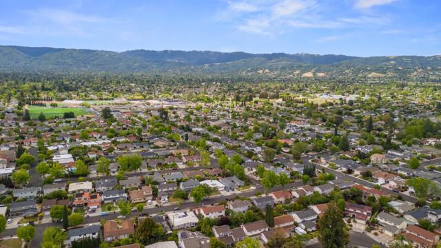 5589 Ora Street, San Jose CA: https://media.crmls.org/mediaz/f915cdbf-a535-4ef6-a9af-8c4f0b8d14a6.jpg