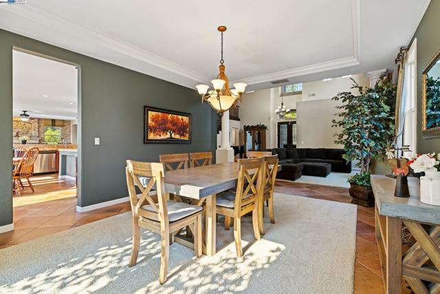 Image 10 of 60 For 1017 Vineyard Dr