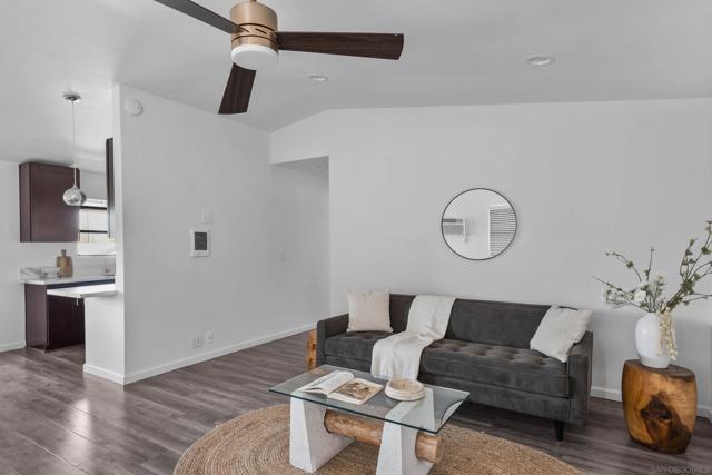 4373 35th St, San Diego CA: https://media.crmls.org/mediaz/f916e8d3-ab8e-4e21-ae62-0f8072d6c77d.jpg