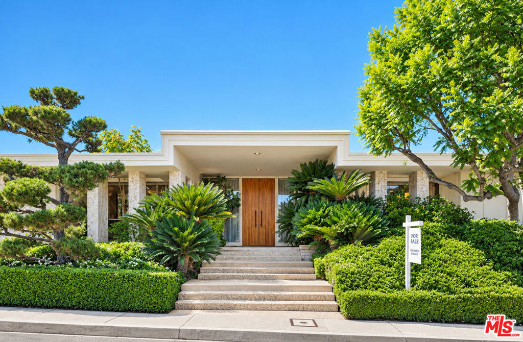 3031 Elvido Drive — Mid Century Modern
