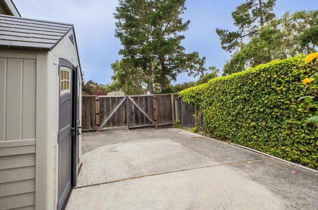1093 Presidio Road, Pebble Beach CA: https://media.crmls.org/mediaz/f917e51f-78ed-4e45-892f-7d273274c0ac.jpg