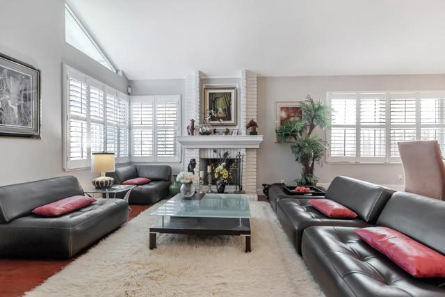 Image 4 of 32 For 4113 Ashbrook Circle