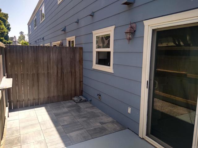 981 N vulcan, Encinitas CA: https://media.crmls.org/mediaz/f9187f38-320b-4fee-a3ec-3f4b6b0fb27e.jpg