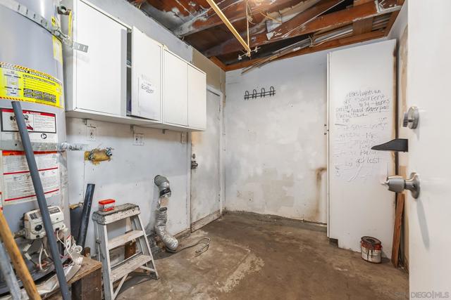4539 Gila Ave, San Diego CA: https://media.crmls.org/mediaz/f91a84ad-41f4-4bae-bd72-523196e7aa98.jpg