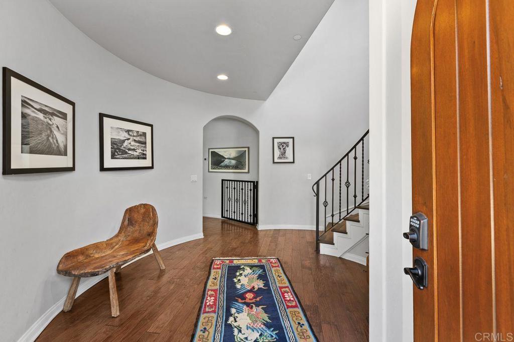 213 Hillcrest Dr. - photo 5