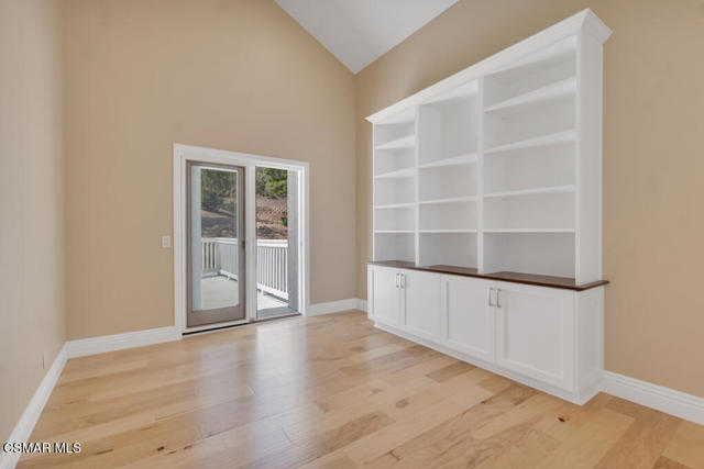 4183 Churchill Drive, Newbury Park CA: https://media.crmls.org/mediaz/f91b23a4-429d-4dfc-9e9b-a5ec5d5819b2.jpg