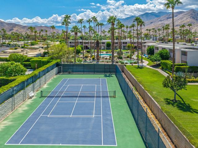 2696 S Sierra Madre, Palm Springs CA: https://media.crmls.org/mediaz/f91b6ed7-9207-4a82-aeb5-c3e4a774fa08.jpg
