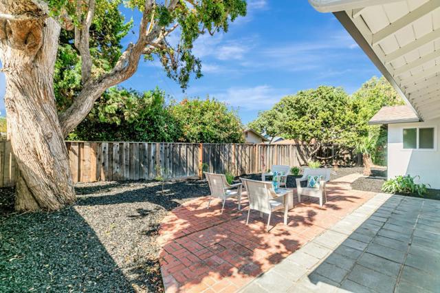 657 Coleraine Court, Sunnyvale CA: https://media.crmls.org/mediaz/f91c7c97-1e53-4640-a635-a0dba90802b7.jpg