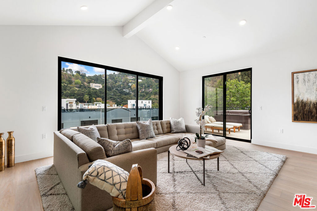 MLS #26865081 image #9