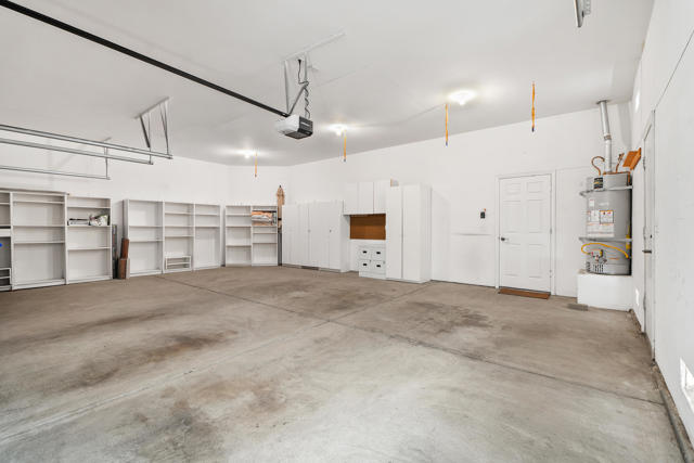 42 Marricopa Court, Palm Desert CA: https://media.crmls.org/mediaz/f920571a-d880-4a90-85a8-5a1ec6225579.jpg