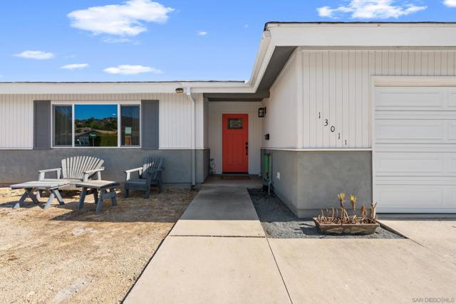 13011 Laurel St, Lakeside CA: https://media.crmls.org/mediaz/f920cba3-8031-4d77-a472-fd1d64b4fa31.jpg