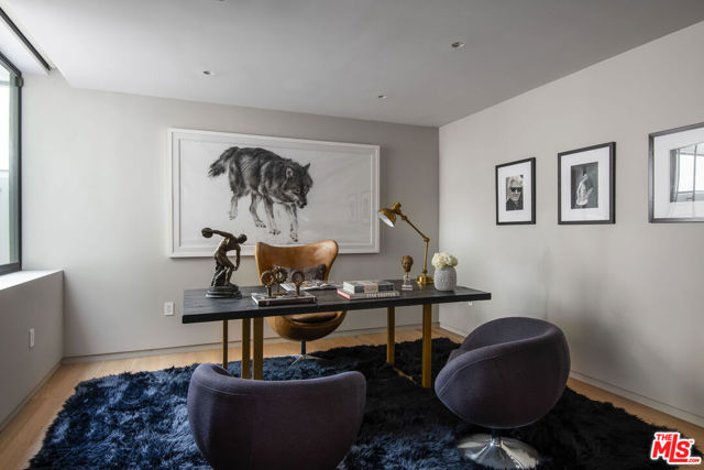 1729 Angelo Drive, Beverly Hills CA: https://media.crmls.org/mediaz/f9230b02-74ab-4575-9545-92b18be3b242.jpg