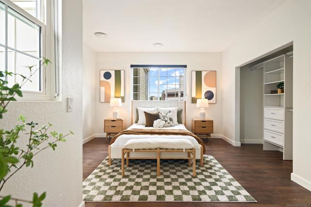 4204 3rd Ave, San Diego CA: https://media.crmls.org/mediaz/f9236c05-5dfd-4643-a928-067b10c53520.jpg