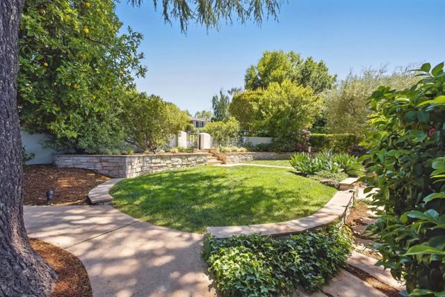 540 Parrott Drive, San Mateo CA: https://media.crmls.org/mediaz/f923dd85-6fe2-425e-8a83-22ad04a5a9c1.jpg
