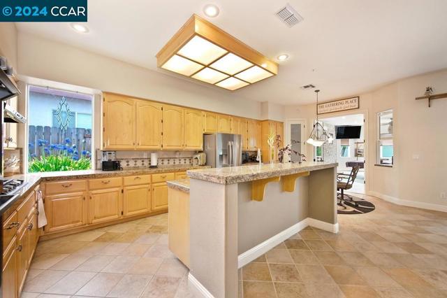 Image 15 of 57 For 6820 Camborne Way