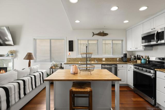 Image 1 of 18 For 700 Seacoast Dr