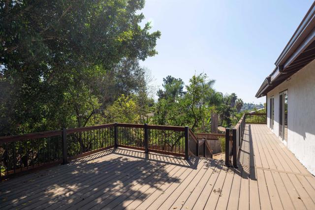 10549 Anaheim dr, La Mesa CA: https://media.crmls.org/mediaz/f928e34b-6876-4a7a-9672-857fb45c1117.jpg