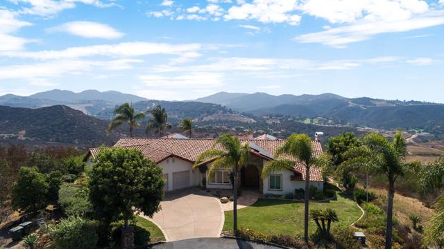 Image 3 of 51 For 30301 Calle La Reina