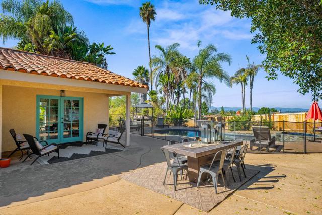 Detail Gallery Image 48 of 61 For 330 Skyline, Vista,  CA 92084 - 5 Beds | 4 Baths