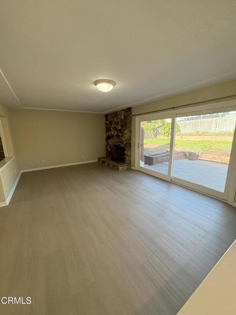 Detail Gallery Image 3 of 37 For 47 Natalie Way, Camarillo,  CA 93010 - 4 Beds | 2 Baths