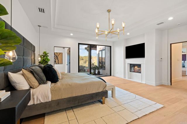 Detail Gallery Image 24 of 58 For 528 Flores De Oro, Rancho Santa Fe,  CA 92067 - 5 Beds | 4 Baths