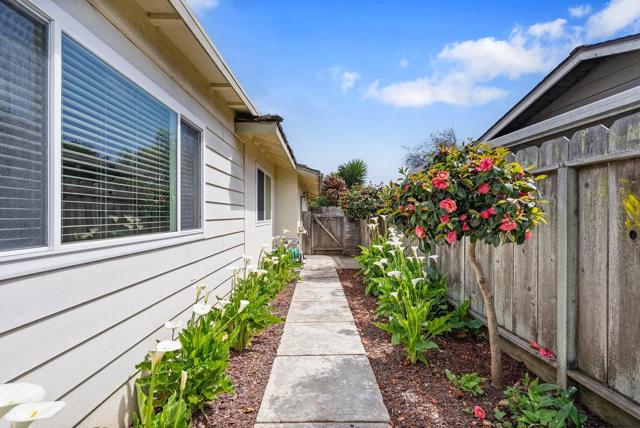 1052 San Simeon Drive, Salinas CA: https://media.crmls.org/mediaz/f92d9001-9b79-443f-ac41-f1e4c9c7e61d.jpg