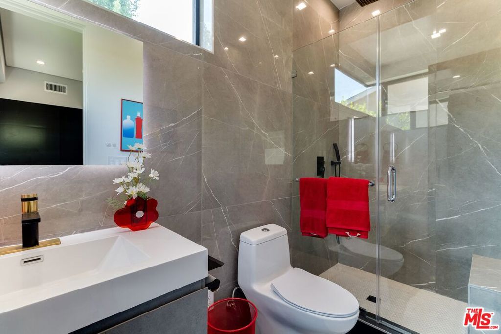 MLS #25621113 image #17