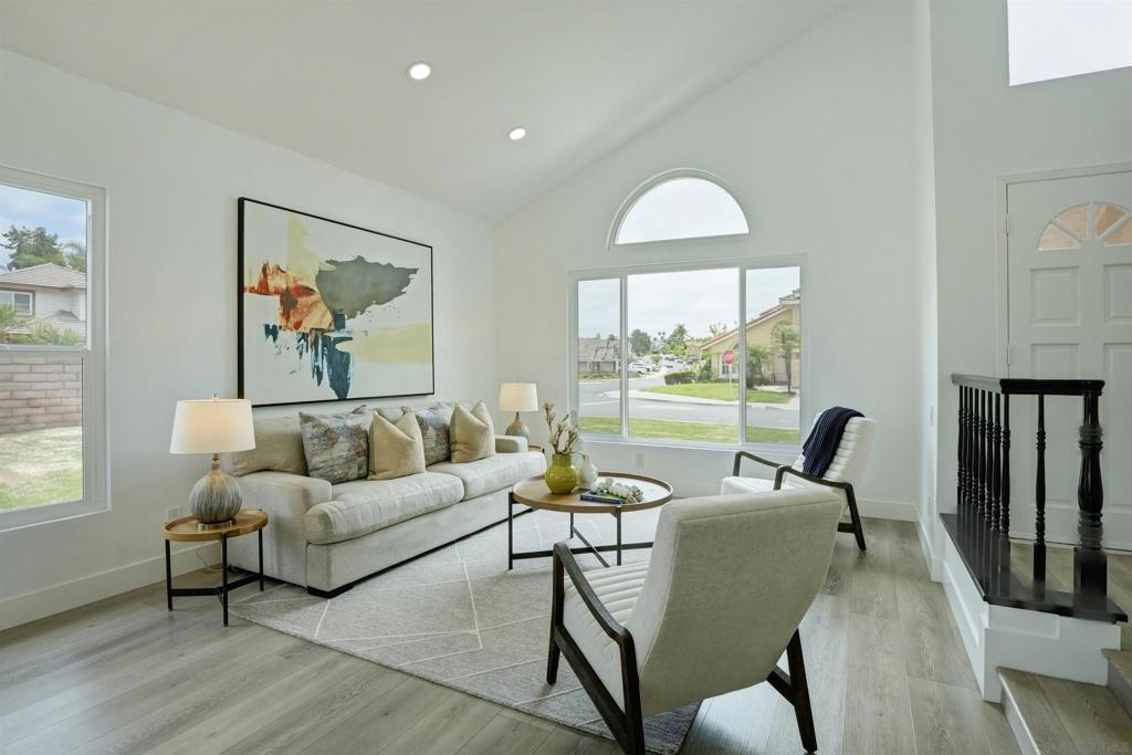 MLS #250025010SD img 6