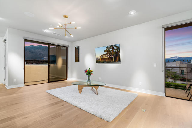188 Blue Moon Drive, Palm Springs, CA 92262