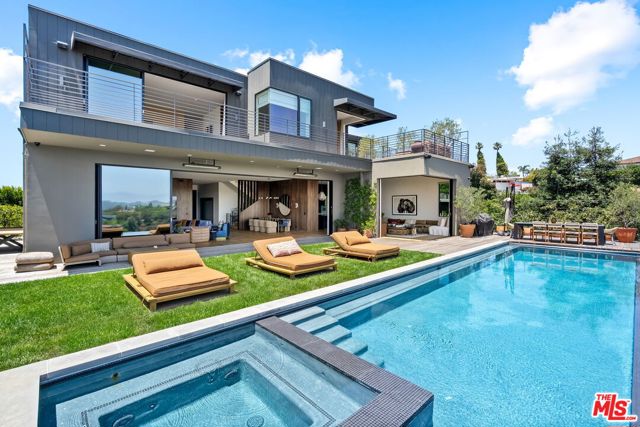 1030 Somera Road, Los Angeles CA: https://media.crmls.org/mediaz/f92ef761-7a30-49cb-96de-347b4a961a9d.jpg