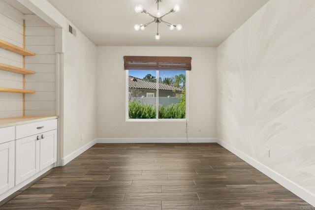 Detail Gallery Image 25 of 72 For 3156 Willow Creek Pl, Escondido,  CA 92027 - 5 Beds | 4 Baths