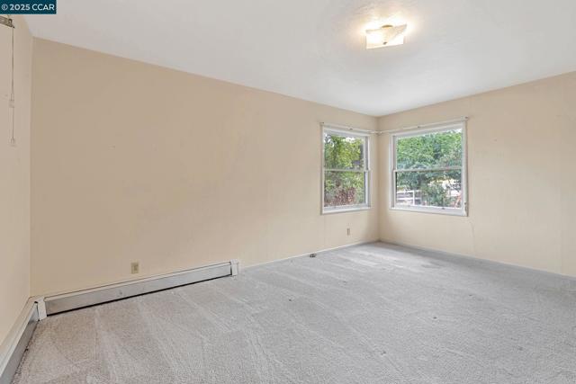 2435 Lunada Ln, Alamo CA: https://media.crmls.org/mediaz/f92f7193-98e3-4152-9183-4510e90ac445.jpg