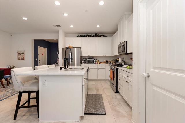 14226 Revana Lane, Beaumont CA: https://media.crmls.org/mediaz/f93120cf-7616-4de5-9b83-f1fe128c6df9.jpg