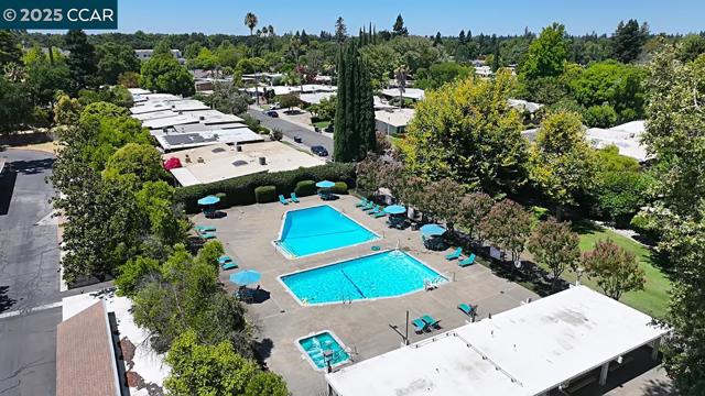 50 chief, Sacramento CA: https://media.crmls.org/mediaz/f931fdfc-41d8-4dd3-a912-d5a359c9b577.jpg