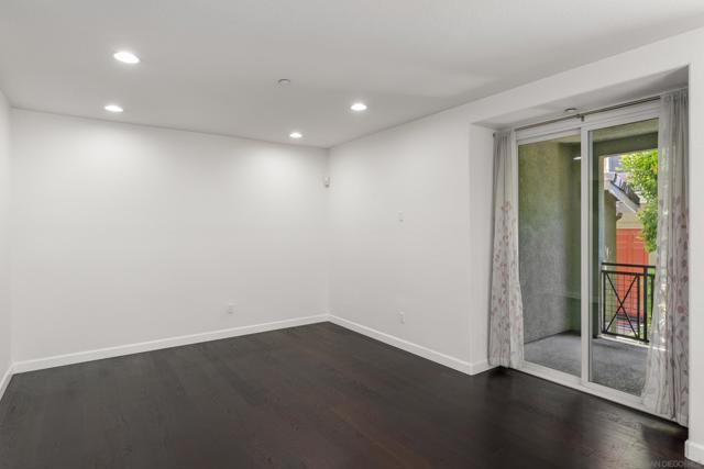 4952 Haight Terrace, San Diego CA: https://media.crmls.org/mediaz/f9325c2a-fc44-4712-9f59-6de616a8d98e.jpg