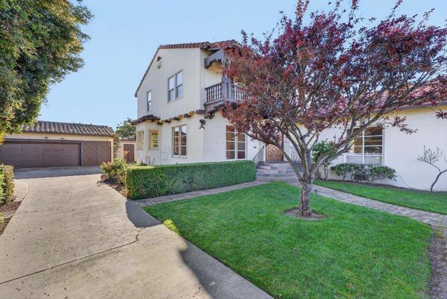 65 Monte Vista Avenue, Watsonville CA: https://media.crmls.org/mediaz/f932cf46-ec48-40f4-8502-06153a8924cc.jpg