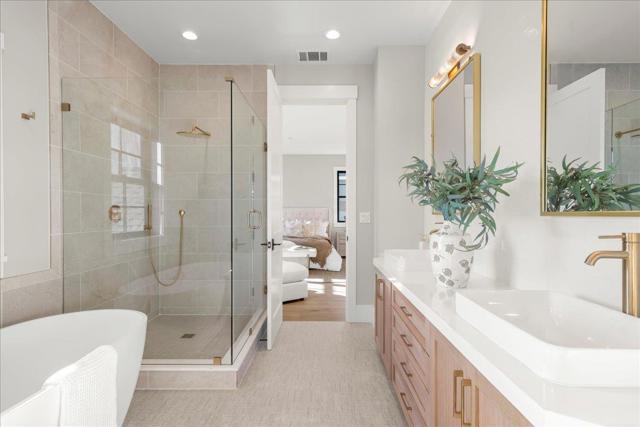 16162 E Mozart Avenue, Los Gatos CA: https://media.crmls.org/mediaz/f932eccc-a385-4329-9b6c-740831e1ece8.jpg