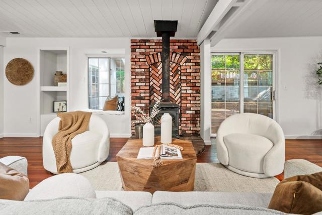 107 Maywood Drive, Boulder Creek CA: https://media.crmls.org/mediaz/f933445e-2fd3-494c-a0fb-823ce5b40296.jpg