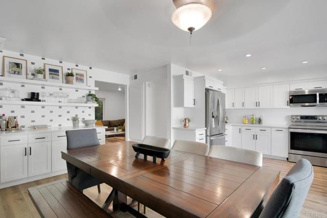 Detail Gallery Image 1 of 30 For 2803 via Diego, Carlsbad,  CA 92010 - 3 Beds | 2/1 Baths