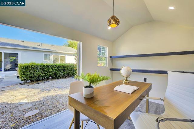 166 Madelia Place, San Ramon CA: https://media.crmls.org/mediaz/f93678cb-e9f0-45de-996e-ea0124fd6b52.jpg